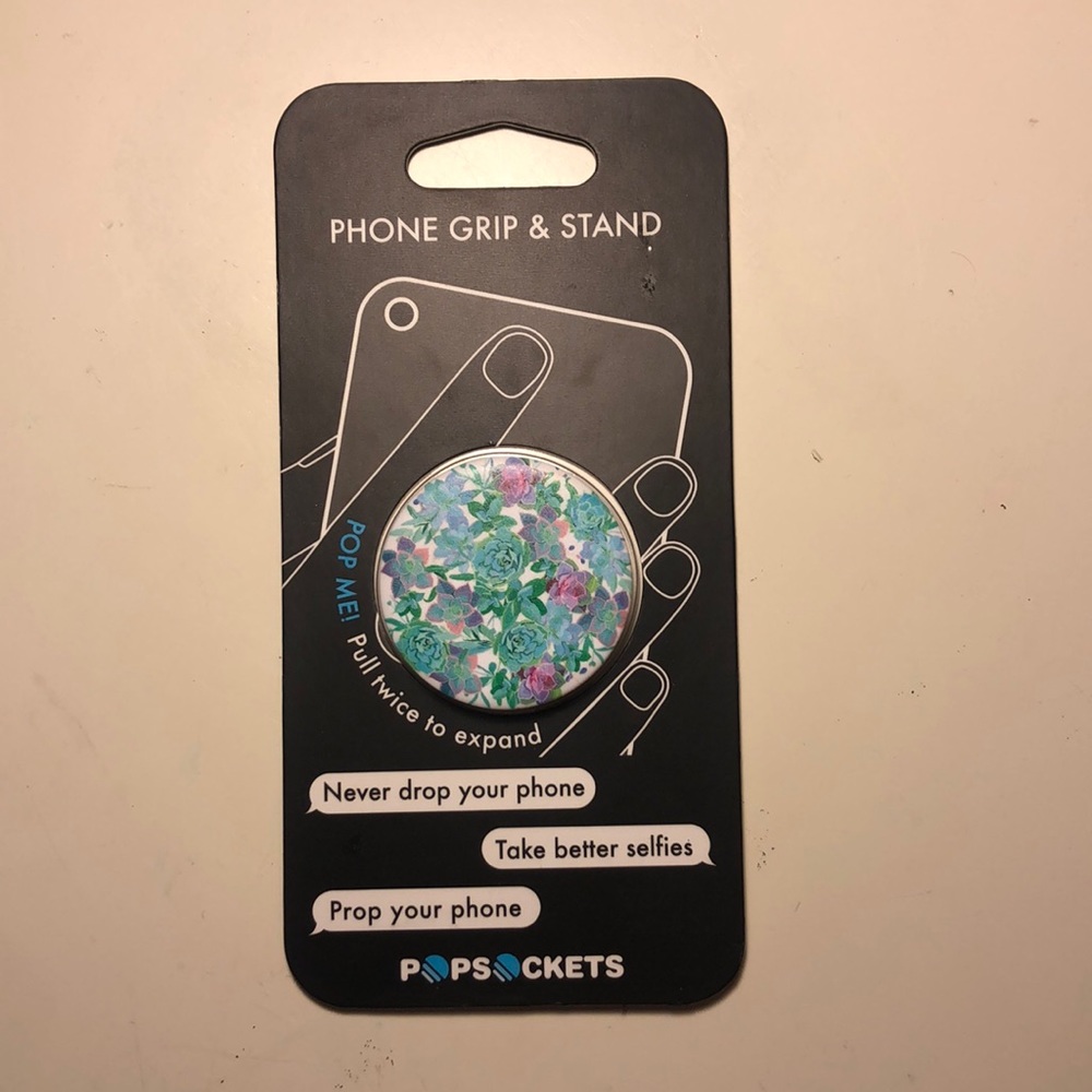 Pop Socket (free w/ item purchase)